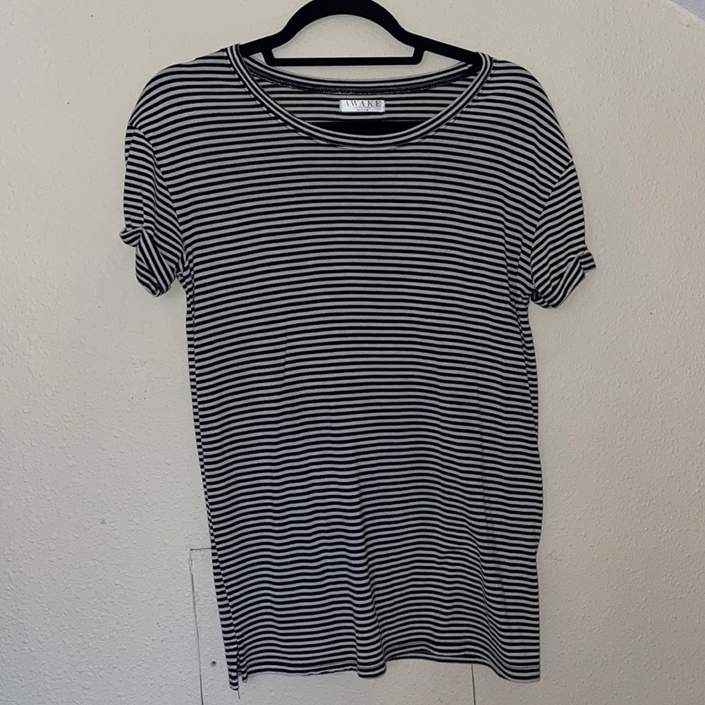 oversized striped tee